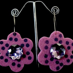 Polka-Dotted Funky Felt Flowers Earrings image 5