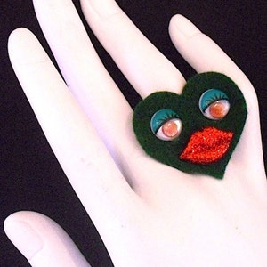 Green Sweet Heart Ring Funky Felt Flowers Cocktail Ring image 3