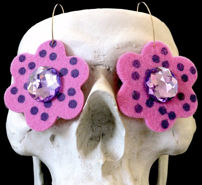 Polka-Dotted Funky Felt Flowers Earrings image 4