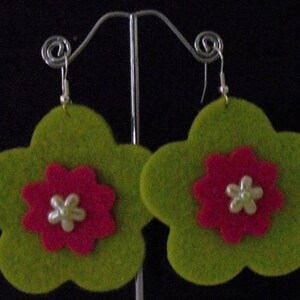 The Pimento Collection Funky Felt Flowers image 4