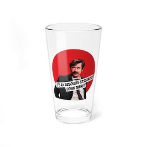 Det är en riktig gryta där nere! - Mike Wozniak Taskmaster Dricks-/Pint-/Blandningsglas, 473 ml