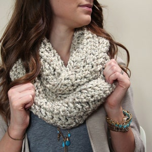 Crochet Infinity Scarf - Oatmeal - Fashion Accessories - Chunky Knit Scarf