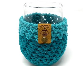 Verre à vin sans pied Cosy 16 oz Blue Striped Crochet Sleeve, Patio Coaster, Backyard Porch Party, Gift for Bridal Party