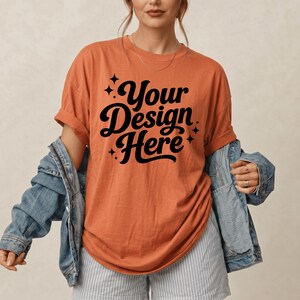 Pacote de Mockups de Camisetas com 285 Imagens, Inspirado nos Modelos Comfort Colors 1717 e Gildan 64000, Mockups de Modelos Femininos, Pacote para Impressão Sob Demanda no Etsy imagem 4