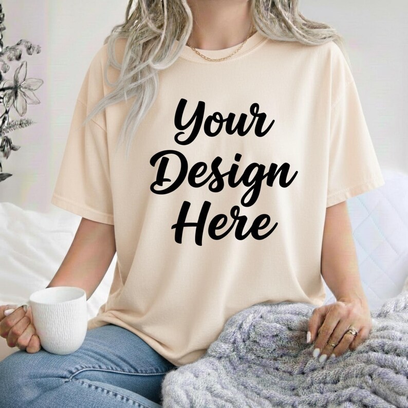 Paquete de maquetas inspiradas en Comfort Colors 1717 / 30 maquetas de camisetas / Colores neutros de moda / Ropa para impresión bajo demanda / Descarga digital imagen 4
