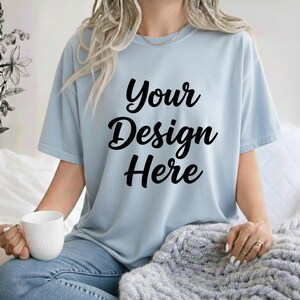 Paquete de maquetas inspiradas en Comfort Colors 1717 / 30 maquetas de camisetas / Colores neutros de moda / Ropa para impresión bajo demanda / Descarga digital imagen 5