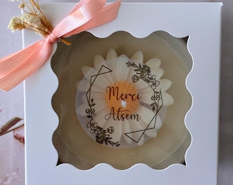 Bougie parfumée marguerite spécial cadeau maîtresse / Atsem.