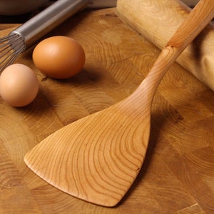 small wooden spatula - Earlywood