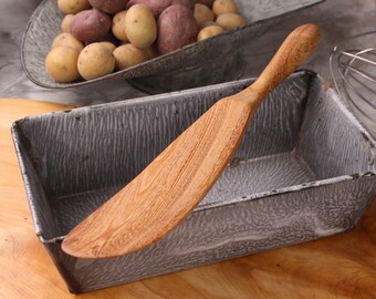 Handmade treenware wooden spurtle spatula handmade from salvaged wood from from Arizona