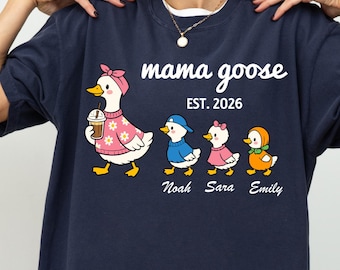 Camiseta personalizada Comfort Colors® para mamá con pato y nombres de los niños, camiseta de mamá ganso, regalo para mamá