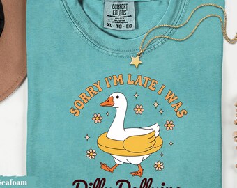 Camiseta Comfort Colors® "Lo siento, llego tarde, estaba perdiendo el tiempo", divertida camiseta de ganso