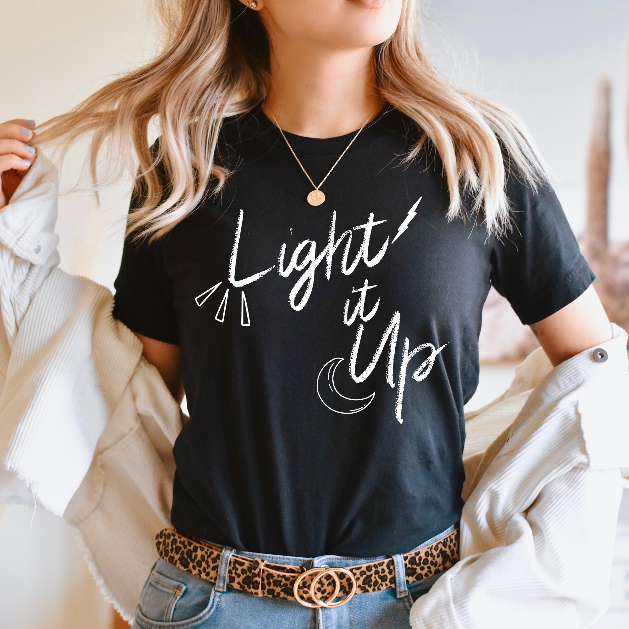 Light it Up Crescent City Shirt / Bookish Shirt / Bryce Quinlan / Bookish Gift / Sarah J Maas / Crescent City / Bookish Merch / Bookish Art