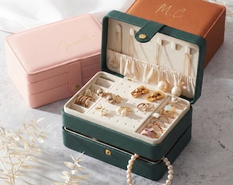 Personalized Large Jewelry Box, Bridesmaid Gift, Faux Leather Travel Jewellery Case, Monogram Organizer