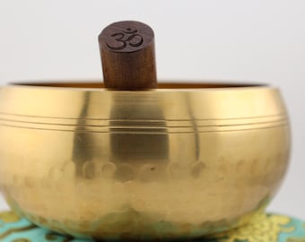 6 inch Handmade Tibetan Singing Bowl Set - ZenOhm Bowl