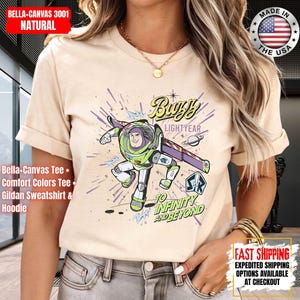 Camiseta retro de Buzz Lightyear: "To Infinity and Beyond", camiseta de Toy Story Pixar Disney, camiseta de Space Ranger, ideal para viajes familiares a Disneyland. imagen 3