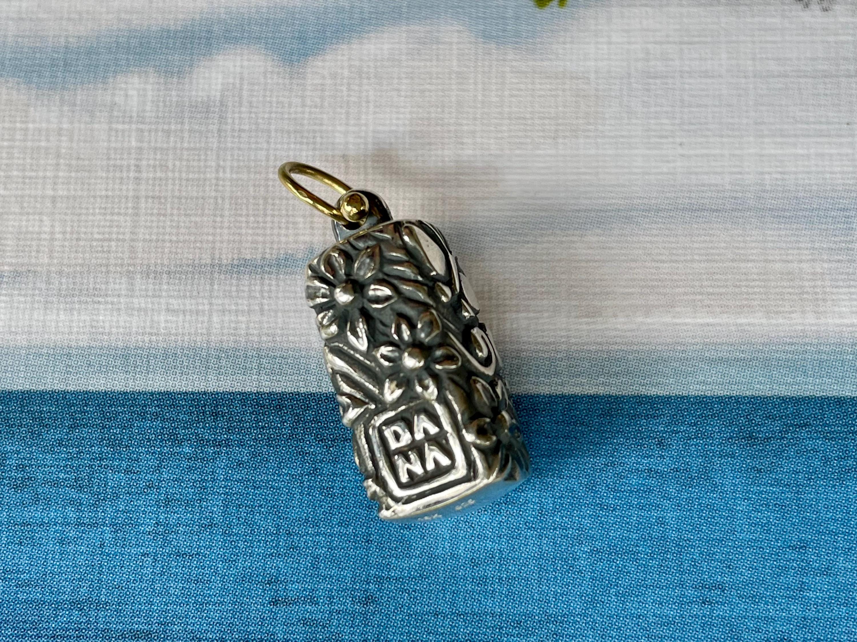 Secret Pond pendant Sterling & 18k gold