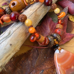 Sunset Lover Agate Pendant Beaded Necklace image 2