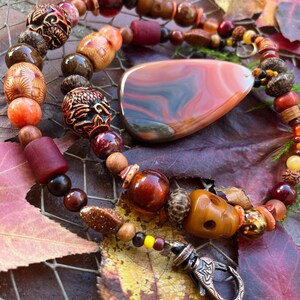 Sunset Lover Agate Pendant Beaded Necklace image 9