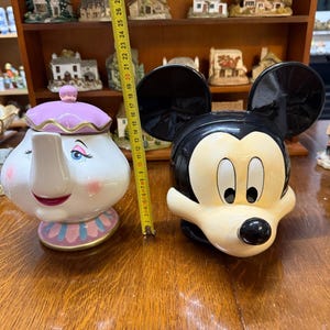 Fru Pott och Musse Pigg kakburk, Disney-licensierad, mycket samlarvärde, presenter