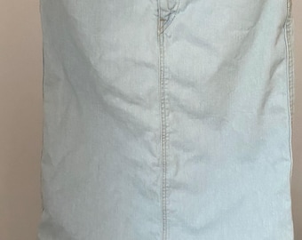 Saia jeans vintage Levi's azul claro, tamanho P