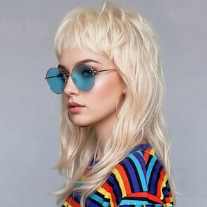 80s 90s Blonde Mullet Wig 22 Inch – Wolf Cut Pixie Style Synthetic Wig with Bangs for Women Cosplay Party Wear