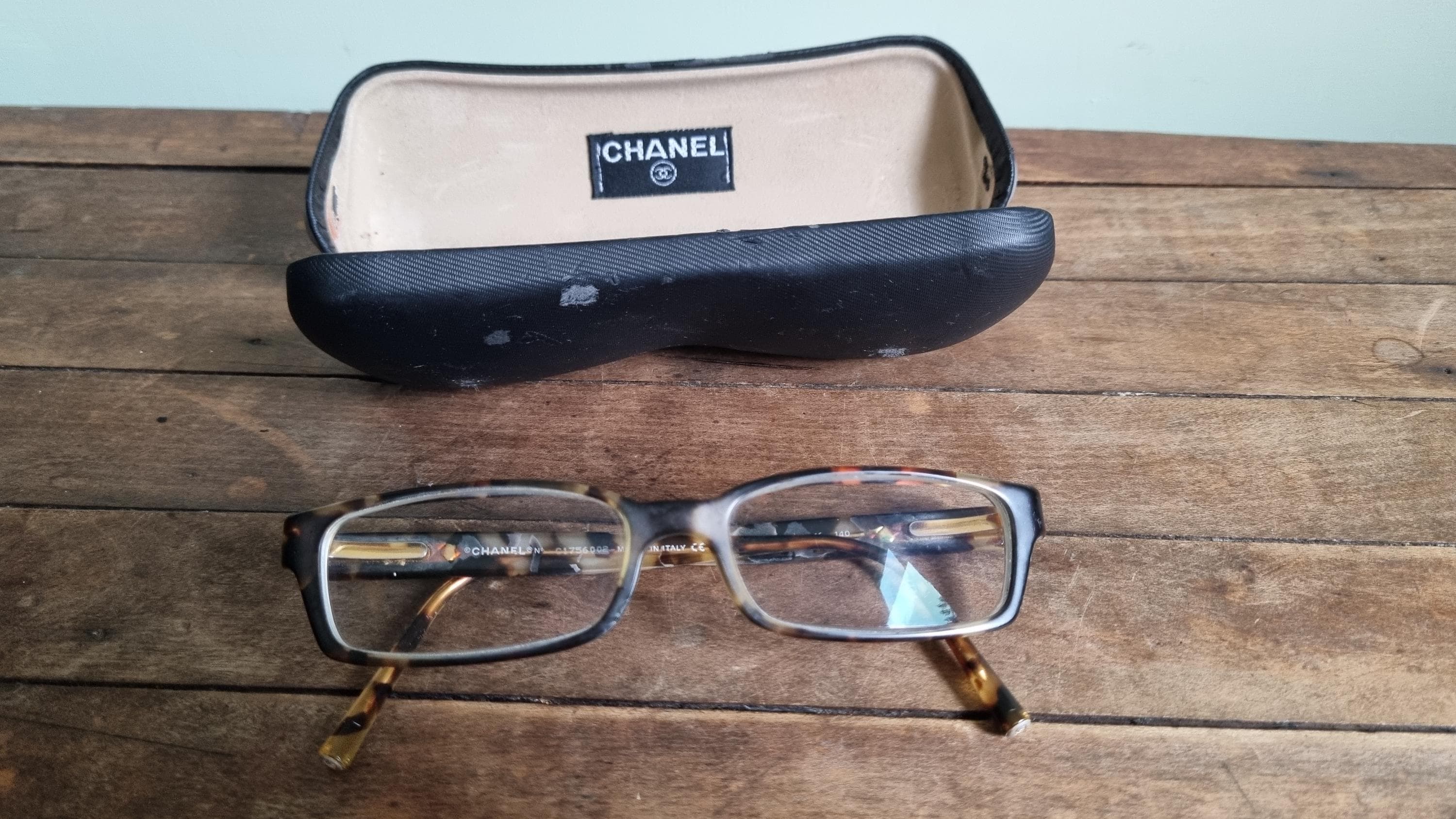 Chanel eyewear case - Etsy 日本