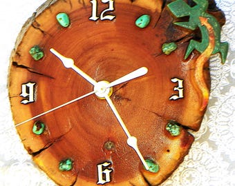 Lizard with Turquoise Stones Log Cabin Style 6&quot; x 6&quot; x 2&quot; Rustic Wall Clock