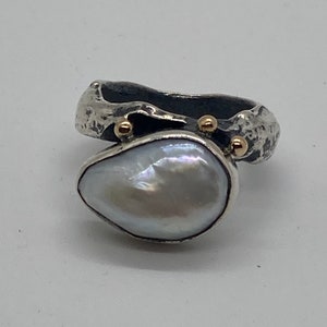 anillo de perlas de agua dulce y plata de primera ley y oro de 14k