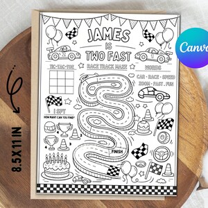 Página para colorear de cumpleaños de dos coches de carreras: Actividad personalizada (PDF)
