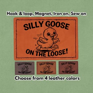 逃げ出したおバカなガチョウ - レザーミームパッチ - マグネット、面ファスナー、アイロン接着、縫い付け可能