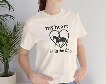 Camiseta "Mi corazón está en el ring" de Horse Show Mom