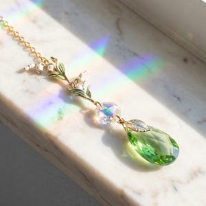 Lily of the Valley Crystal Suncatcher, Floral Window Hanging Decor, Botanical Sun Catcher Gift Home Garden Cottagecore Wall Accent