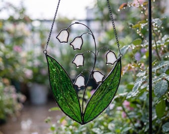 Lily of the Valley Stained Glass Suncatcher, Floral Window Hanging Gift, Botanical Wall Decor for Garden Lovers
