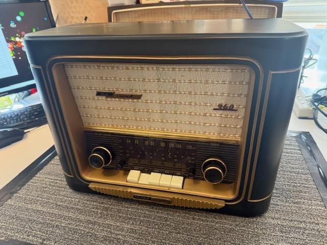 GRUNDIG BOX8（改）フロントマグネット（600Ω）16cmユニット Grundig Studio 1600 FM Radio Turntable | Includes Minerva Sphere