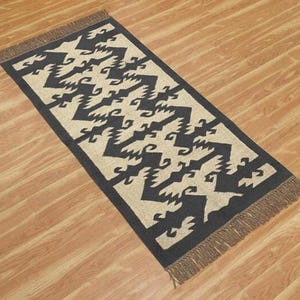 Kilim Art Decor, Handwoven Wool Jute Rug, Bohemian Dhurrie Flatweave, Textured Floor Accent