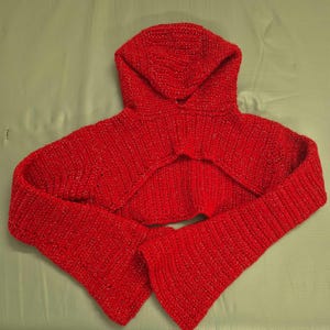 Crochet Shoulder Shrug: Versatile Cover-Up