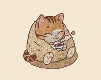 Lindo diseño de bordado de gato durmiendo / Ilustración acogedora de gatito café / Estilo animal kawaii / Estética pastel suave / Bordado a máquina de moda