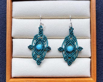 Boucles d'oreilles en macramé avec pierre précieuse, boucle d'oreille en macramé, bijoux bohèmes