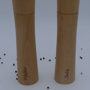 Salt and pepper mill set with CrushGrind® ceramic grinding mechanism, handcrafted