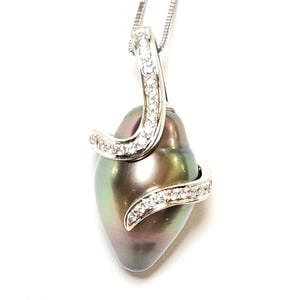 18K Gold Cultured Peacock Pearl & Diamond Pendant 14k Necklace, 22"