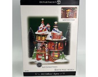Department 56 "North Pole Beard Trimmers" 56958 Collector's Series Building