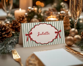 Tarjeta de mesa navideña editable: Rayas verdes, lazo rojo (descarga digital imprimible), C1