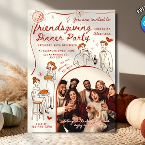 Puede incluir: Invitación a una cena de Friendsgiving con un diseño festivo. La invitación presenta ilustraciones de personas, comida y texto escrito a mano. El texto incluye la fecha, la hora, el lugar y la información de RSVP. Las calabazas y los elementos decorativos rodean la invitación.