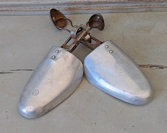 Pair of French Vintage Metal Shoe Molds, Shoe Last, Shoe Forms, Shoe Stretcher, Shoe Tree, Loft Deco, French Brocante   6147