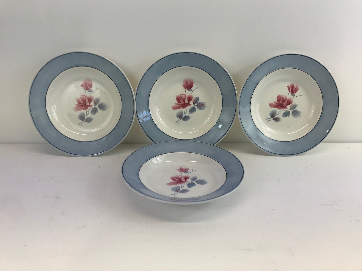 Bols Vintage Français Transferware, Set de 4, Sarreguemines Digoin, Fleurs Roses Rouges, Style Minab