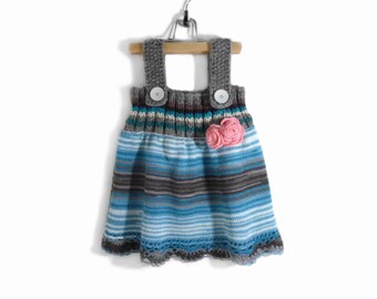 Gestrickte Baby-Kleid - blau und grau, 2-3 Jahre