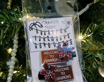 Pinza para el cabello inspirada en Stranger Things – Tema de Hawkins