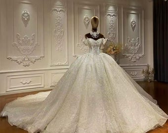 Wedding dress - Beaded - Mermaid with detachable straps