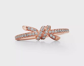 Celebrity Special Knot Lab Grown Diamond Ring Pavé Runda briljantdiamanter Vigselring 18K massivt guld Förlovningsring