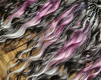 Coda di cavallo trecce riccioli boho marrone fucsia cola de caballo koňský ohon coda de cheval paardenstaart Pferdeschwanz hestehale eireaball capaill